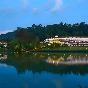 Cinnamon Citadel Hotel